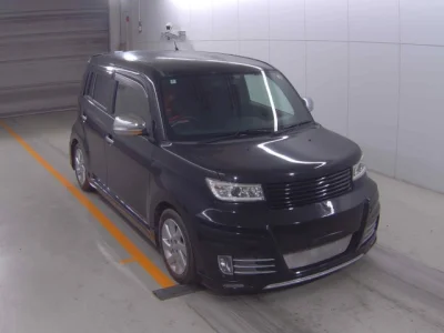 Toyota bB