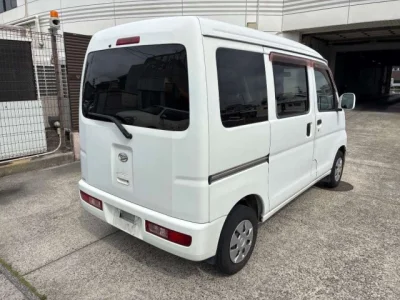 Daihatsu Hijet Cargo