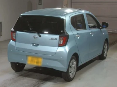 Daihatsu MIRA E S