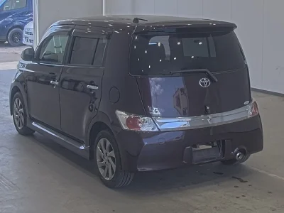 Toyota bB