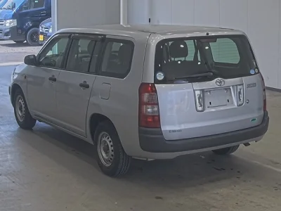 Toyota Succeed