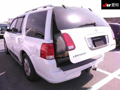 Lincoln Navigator