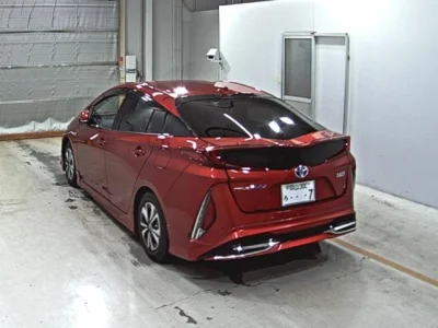 Toyota Prius PHV