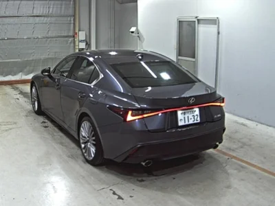 Lexus IS300