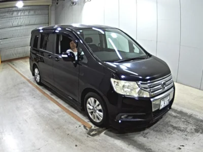 Honda STEP WAGON