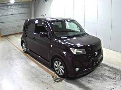 Toyota bB