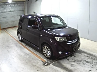 Toyota bB
