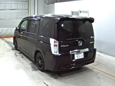 Honda STEP WAGON