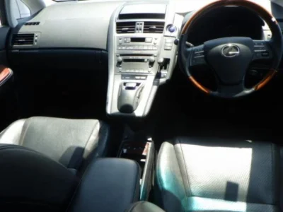 Lexus HS