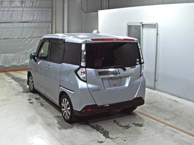 Toyota Tank