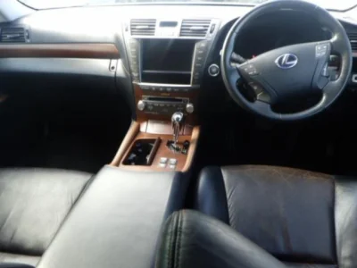 Lexus LS460L