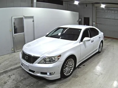 Lexus LS460L
