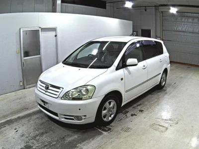 Toyota Ipsum