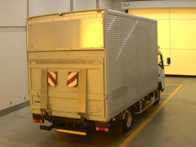 Mitsubishi Fuso Canter
