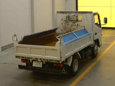 Mitsubishi Fuso Canter