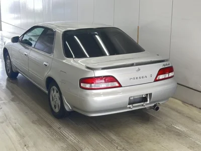 Nissan Presea
