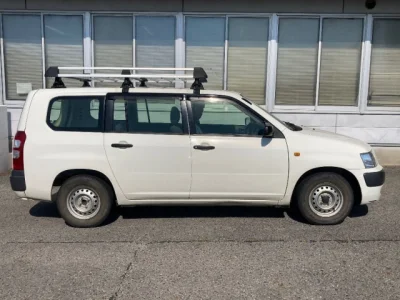 Toyota Succeed