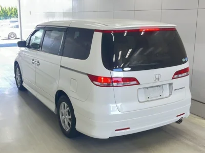 Honda ELYSION