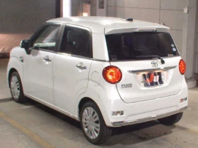 Toyota Pixis Joy