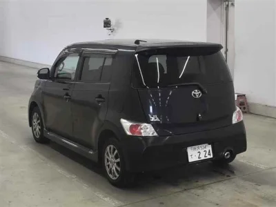 Toyota bB