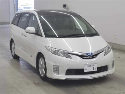 Toyota Estima Hybrid