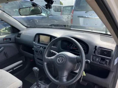 Toyota Succeed