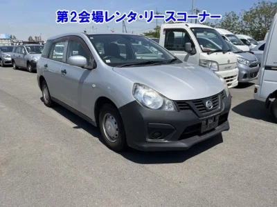 Nissan AD