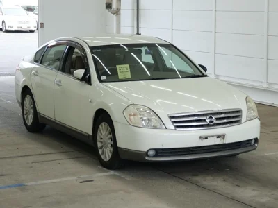 Nissan TEANA