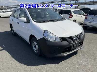 Nissan AD