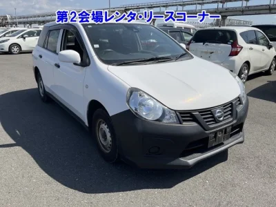 Nissan AD