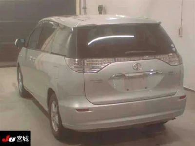 Toyota Estima Hybrid