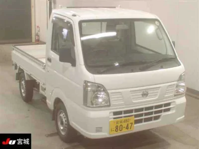 Nissan NT100 Clipper