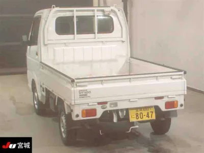 Nissan NT100 Clipper