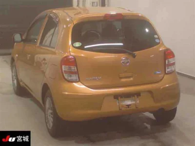 Nissan March
