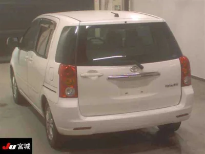 Toyota Raum