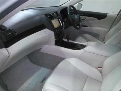 Lexus LS460L