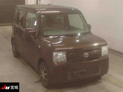 Toyota Pixis Space