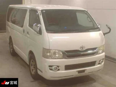 Toyota RegiusAce