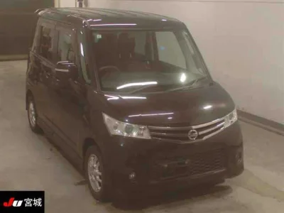 Nissan ROOX