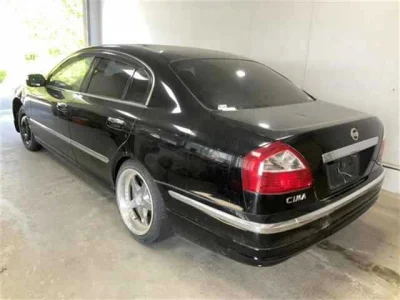 Nissan CIMA