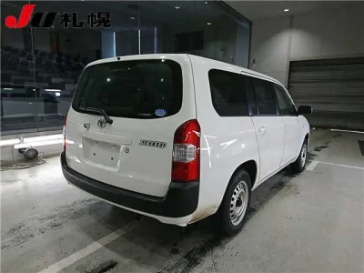 Toyota Succeed