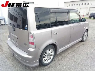 Toyota bB