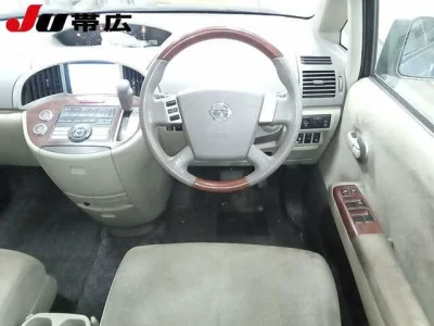 Nissan PRESAGE