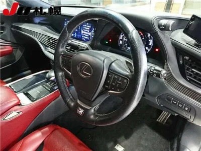 Lexus LS500