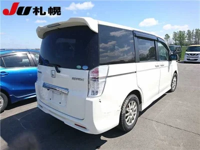 Honda STEP WAGON