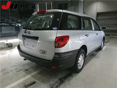 Nissan AD