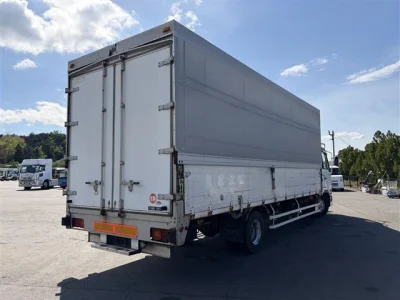 Nissan CONDOR