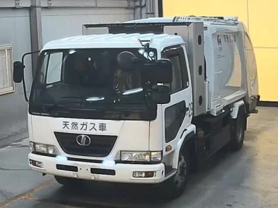 Nissan CONDOR