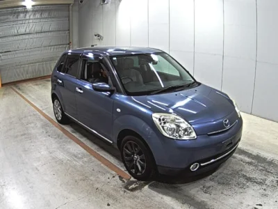 Mazda VERISA