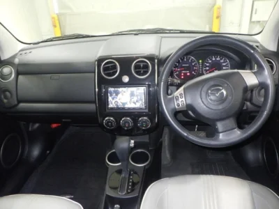 Mazda VERISA